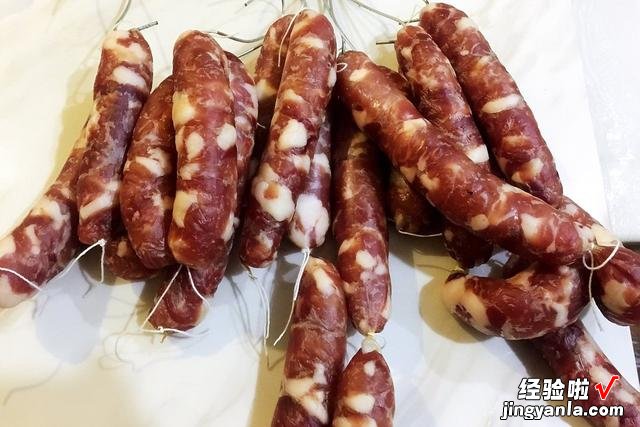 冬天把这5种肉晒干,两年不坏,比新鲜的还好吃,蒸炒都行特别香