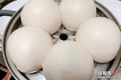 冬天怎样蒸馒头？牢记这3点，面盆快速发满，出锅蓬松暄软有嚼劲