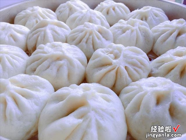 蒸馒头时为什么要放白糖?很多人不懂,怪不得发面慢,馒头又难吃