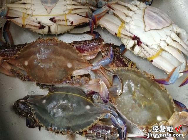 螃蟹怎么蒸才好吃?饭店大厨亲自示范,肉厚膏满,蟹脚完整没腥味