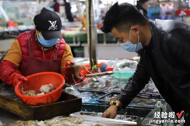 菜市场“杀鱼”的3个小套路,缺斤少两,专坑新手,让人防不胜防