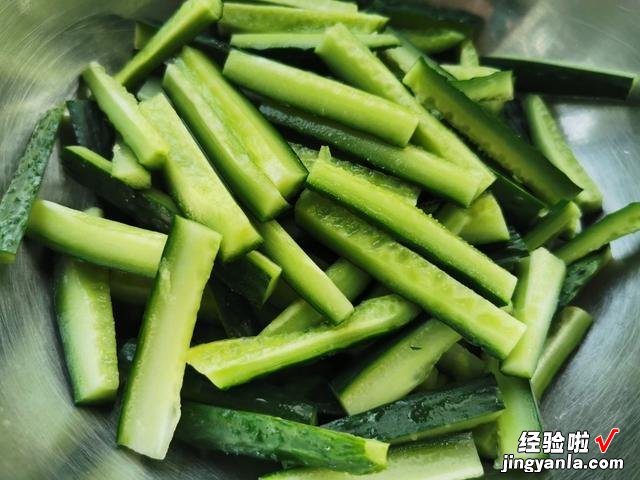 冬天最受欢迎的5种蔬菜,一次腌20斤,冬天慢慢吃,解腻又下饭