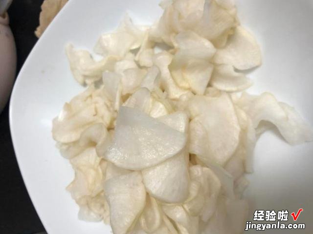 冬天最受欢迎的5种蔬菜,一次腌20斤,冬天慢慢吃,解腻又下饭