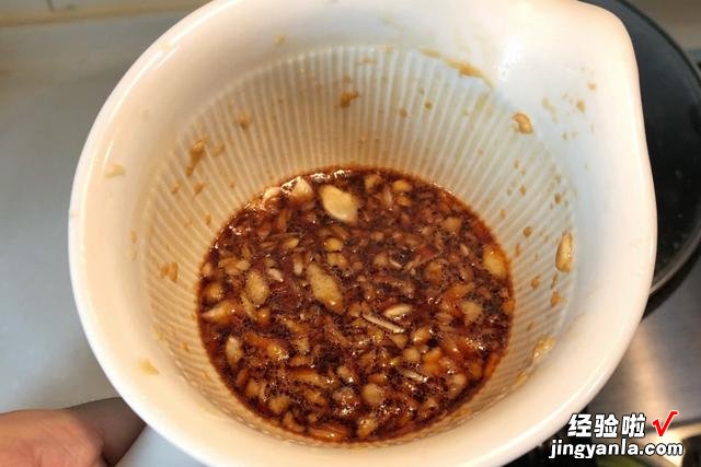 特别适合冬天吃的一道蒸菜,鲜香美味,5分钟出锅,营养还不上火