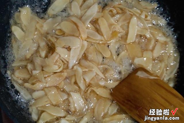 冬天必备小零食,手脚冰凉就吃它,每天来两块,驱寒暖胃顺利过冬