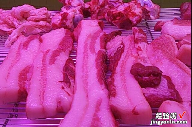 给猪肉加美颜的“生鲜灯”，到底坑了多少人？变质肉立刻变新肉