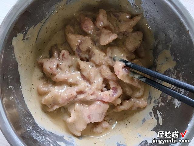 炸酥肉，直接下锅不对！看看大厨的做法，香酥嫩滑，上桌一扫而光