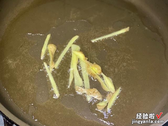 海水鱼中它最实惠，渔民主要捕捞对象，肉质细嫩，越新鲜卖得越快