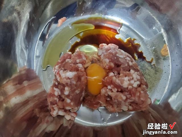 立冬吃饺子，教你5款饺子馅的调法，个个鲜嫩多汁，老公连吃三盘