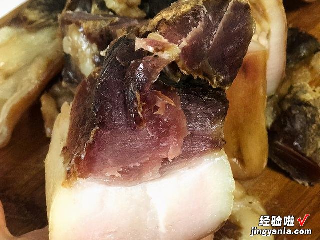 腌腊肉时，一斤肉放多少盐合适？教你秘制做法，腊肉晒好醇厚甘香