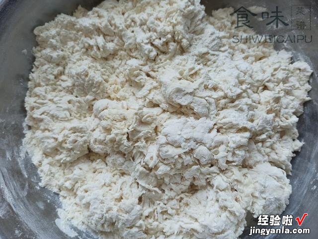 蒸馒头的8个小技巧，面与酵母比例是关键，掌握小技巧，一次成功