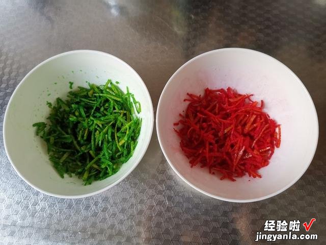 月饼里的“青红丝”是什么？虽然难吃，但却是月饼里，最难制作的