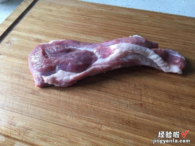 羊肉串怎么腌制，烤出来才好吃？教你一个商用配方，用料精确到克