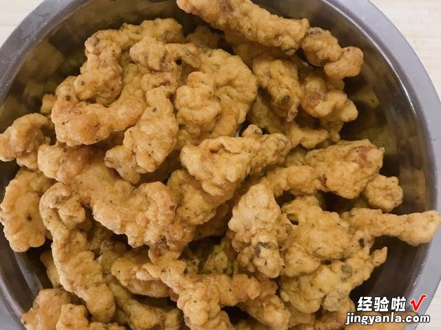 炸酥肉，直接下锅不对，大厨教你正确做法，香酥嫩滑，方法还简单