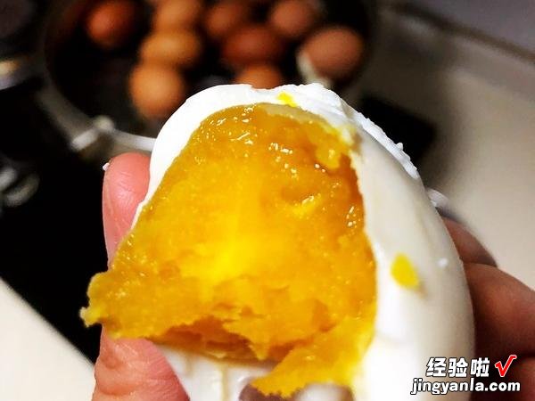 北方人最爱的6道下酒菜,咸香美味,端上桌后,酒量小也能喝半斤
