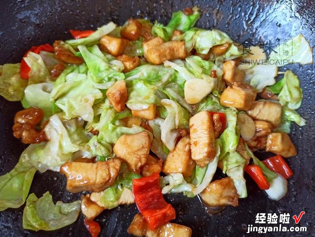 鸡胸肉搭配这菜炒一炒，不用担心长胖，低脂肪低热量，腰身更轻盈