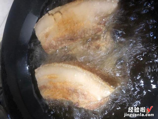 只有北方农村才有的大锅菜,有肉有菜百吃不厌,城里人几乎没吃过