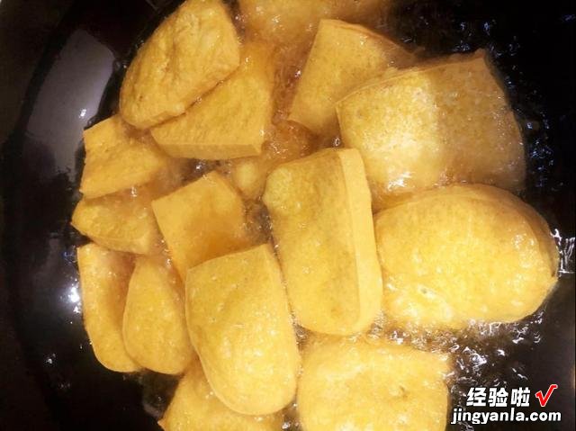 只有北方农村才有的大锅菜,有肉有菜百吃不厌,城里人几乎没吃过