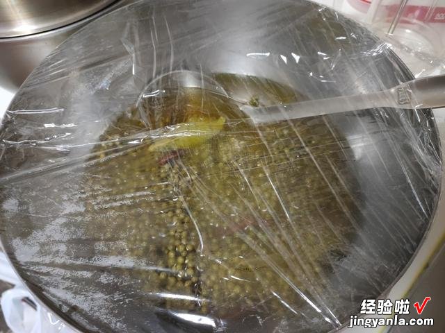 花椒油直接用油炸不对，大厨教你正确做法，又香又麻，方法还简单