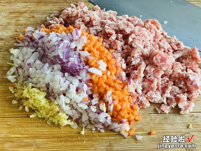 羊肉水饺，最离不开这3种料，按照这个步骤调馅，饺子不好吃才怪