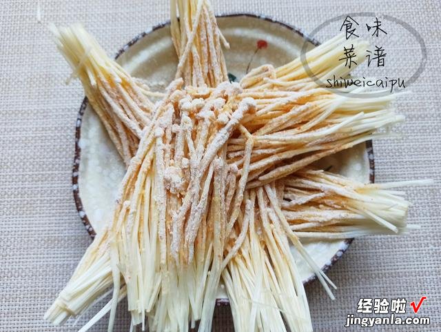 北方人最爱的下酒菜,2分钟学会,咬一口嘎嘣脆,比红烧肉都好吃