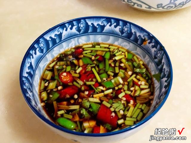 年夜饭必备的6道凉拌菜,爽口清脆,开胃解腻,家人都夸你厨艺好