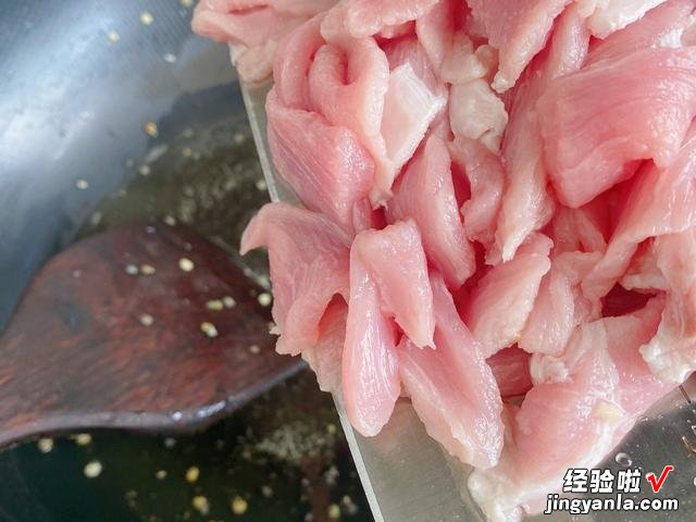 年夜饭必备的6道家常菜，做法简单，美味可口，学会给家人露一手