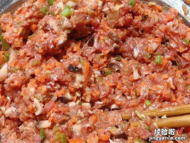 25年水饺老店的馅料配方，牛肉萝卜馅，手把手教你做，花钱买不到