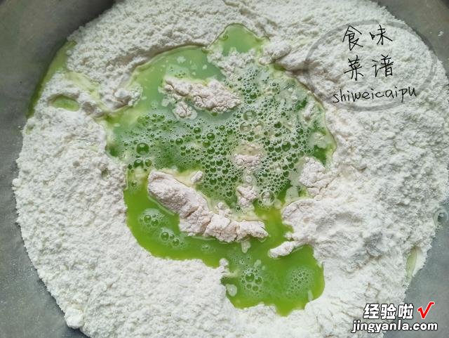 黄瓜这样做最好吃，加2个鸡蛋，出锅鲜嫩多汁，常吃还能美容护肤