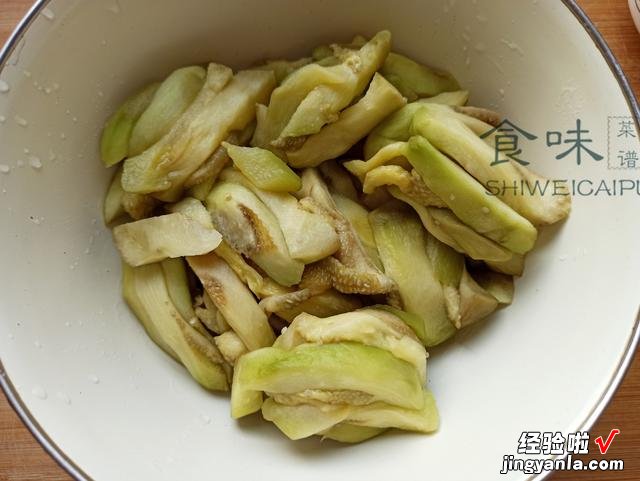 这菜夏天吃最好，3块钱一斤，鲜香入味，一周吃2次，低热量抗衰老