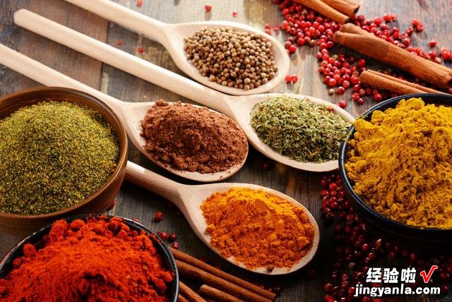 在烹饪炒菜时,你知道哪些是提鲜?哪些是去腥?哪些是增香的吗?
