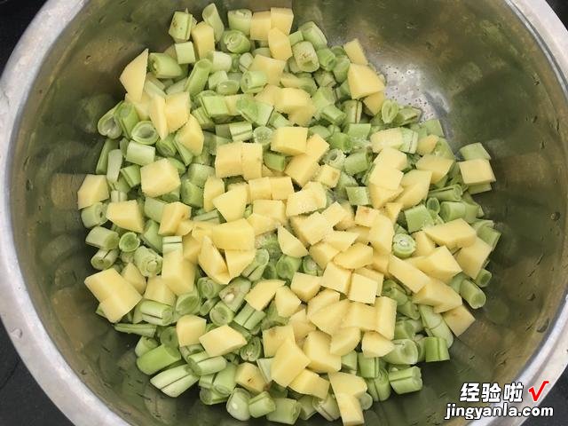 “炒傀儡”，一道名字奇特的美食，食材随处可见，但吃过的人不多