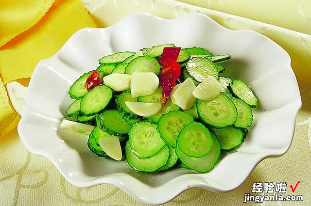 今日立夏，请牢记：吃二豆，食三瓜，饮三茶，健康饮食，合理搭配