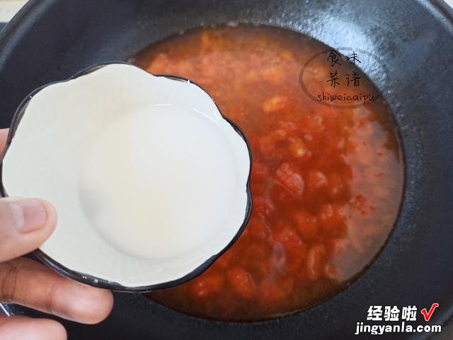 西红柿蛋花汤看似简单,原来有窍门,做对了有滋有味,好看又好喝