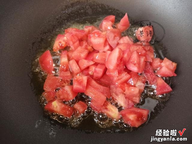西红柿蛋花汤看似简单,原来有窍门,做对了有滋有味,好看又好喝