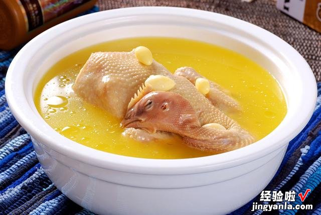咱们炖的鸡鸭鱼肉,营养物质在汤里,还是在肉里?我被骗了三十年
