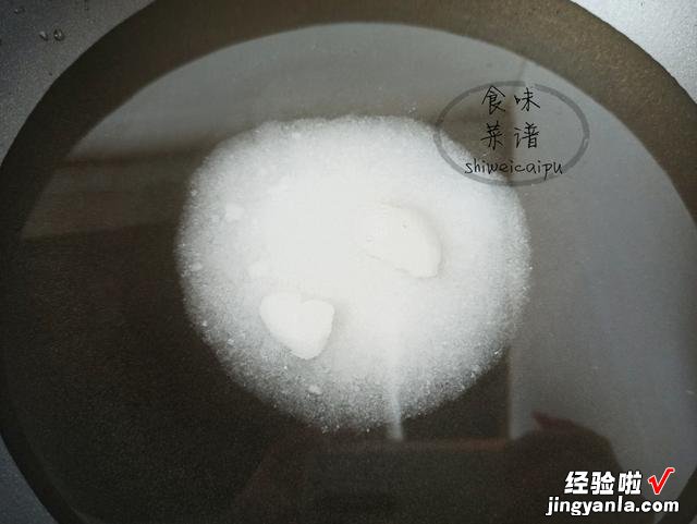 西瓜别直接吃了,教你好吃100倍的做法,清凉解暑,爽滑Q弹又解馋