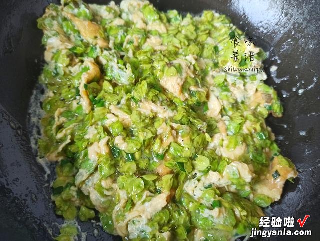 四月，别错过树上这个野菜，简单一炒10分钟出锅，睡得香甜不失眠