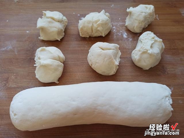 快速发满面盆的技巧,除了酵母粉,再加这2样,包子馒头特别好吃