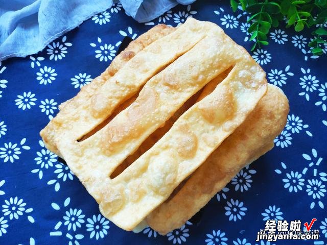 炸薄脆来了,煎饼果子的灵魂,无需一滴水,酥脆可口,越嚼越好吃