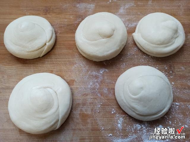 面团正常发酵,结果却成了死面,新手看一看,这几步都做对了吗?
