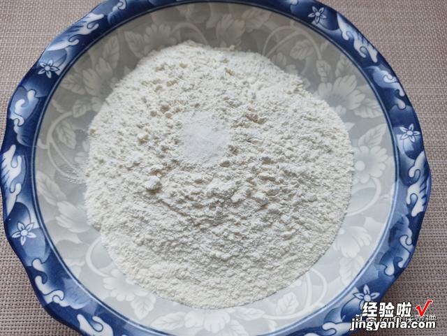 鸡蛋灌饼怎么做才好吃？原来秘诀全在这，个个鼓包，好吃省时省力