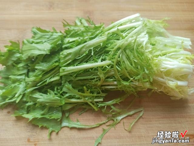 饭店凉拌苦菊为啥好吃?调对料汁才是关键,清热去火,爽口又开胃