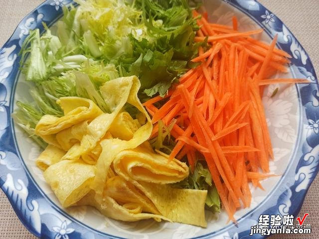 饭店凉拌苦菊为啥好吃?调对料汁才是关键,清热去火,爽口又开胃