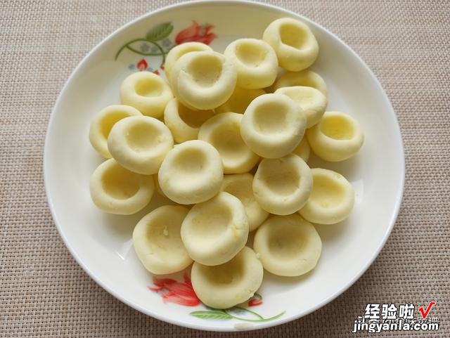 土豆怎么吃才健康?试一试这做法,口感爽滑有嚼劲,比土豆粉还香
