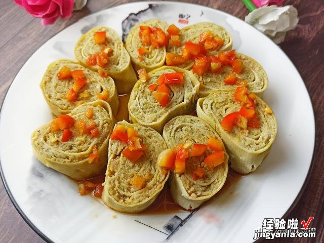 豆皮卷肉的家常做法，三两下搞定，口感鲜香味道好，孩子抢着吃