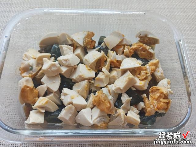 每到除夕夜,我必做这道拿手菜,美味又漂亮,配着蘸料一盘不够吃