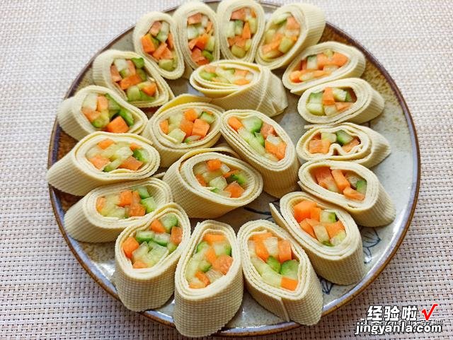 快过年了,教你一道“花开富贵”菜做法,超简单,鲜嫩营养又入味
