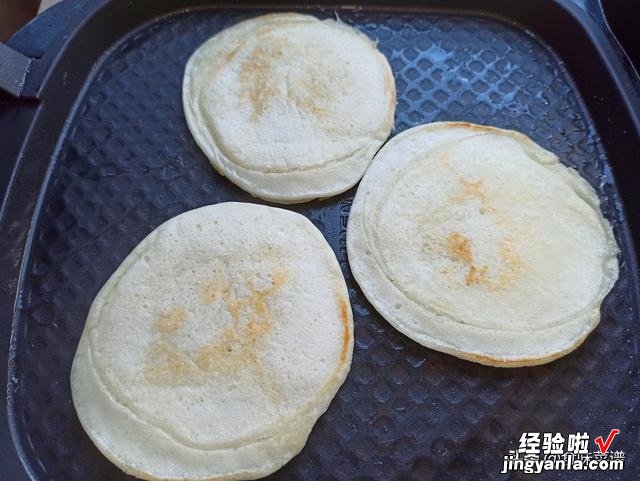 冬天多给孩子吃这饼,增强免疫力少生病,健脾养胃,三分钟烙一张