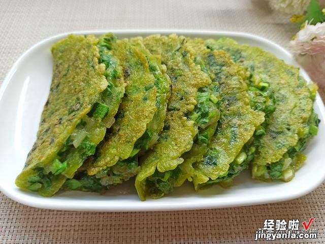 最快速的韭菜鸡蛋饼做法，筷子搅一搅，5分钟出锅，轻松解决早餐